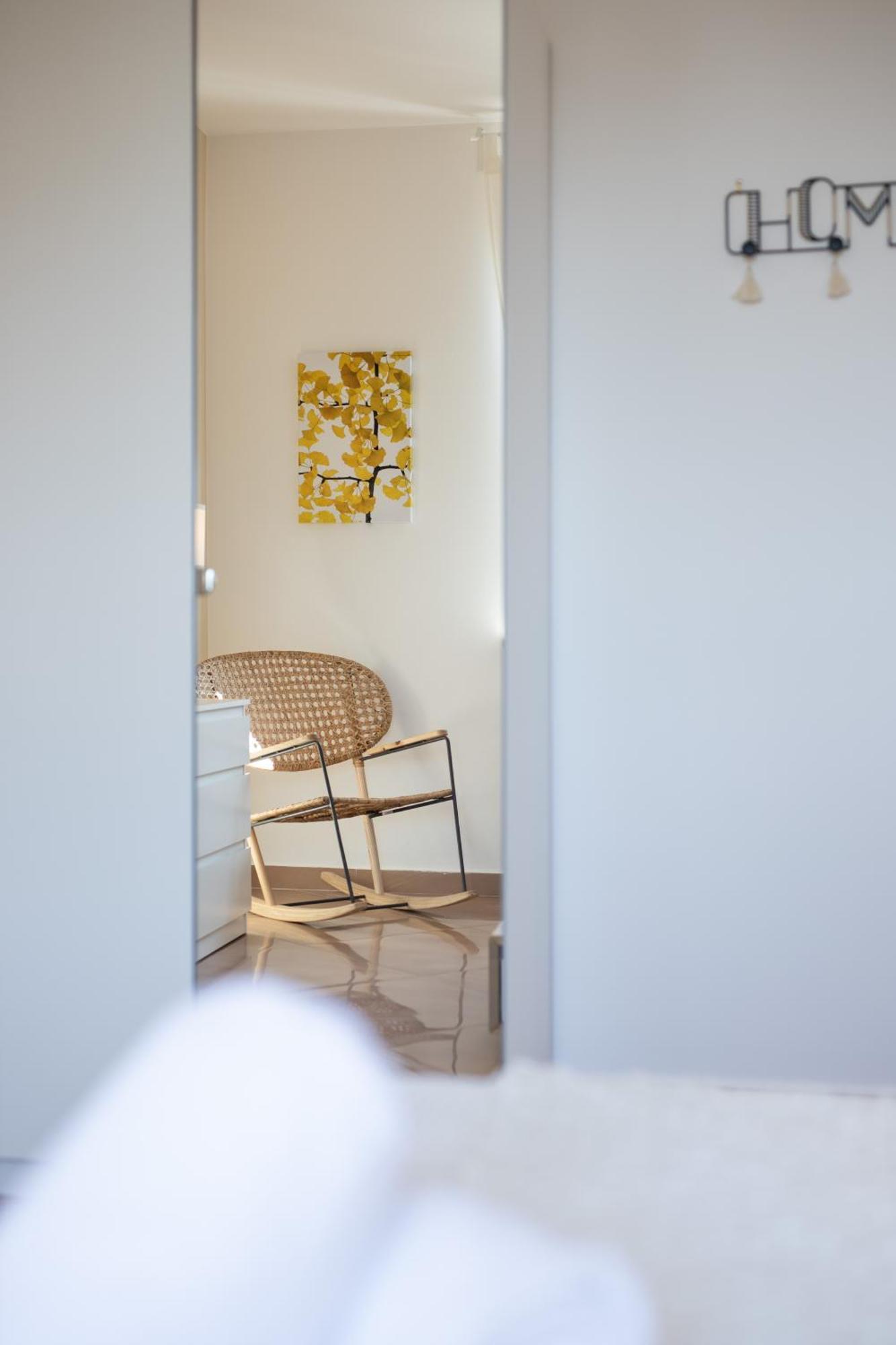 Orchidea E Glicine Apartment *